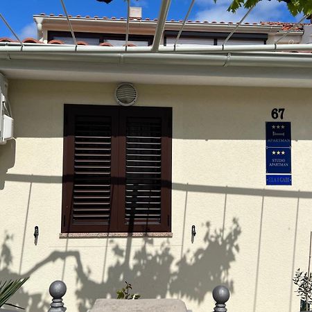 Appartamento Ela I Gabi Omišalj Esterno foto