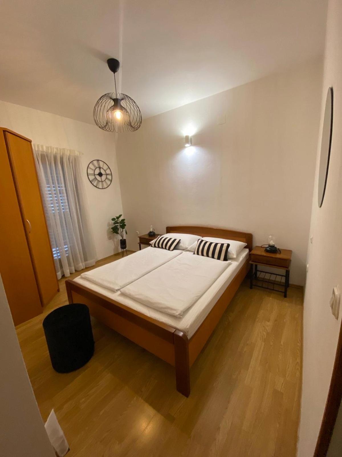 Appartamento Ela I Gabi Omišalj Esterno foto