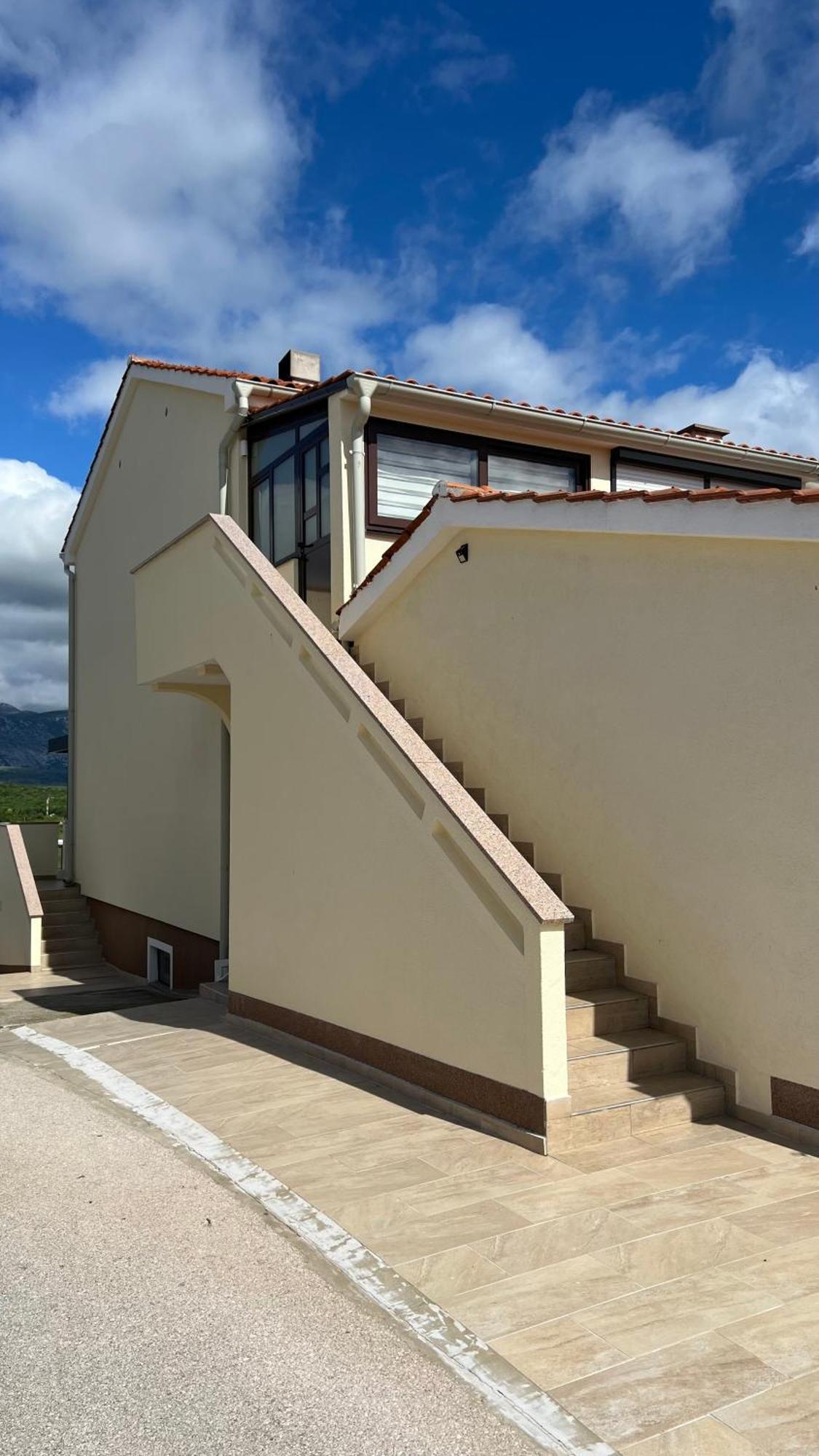 Appartamento Ela I Gabi Omišalj Esterno foto